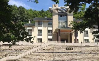 宜兴芙蓉山庄酒店怎么预订最优惠？