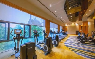 上海东郊宾馆健身中心怎么样？