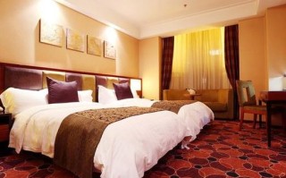 黎明国际附近酒店怎么预订最划算？