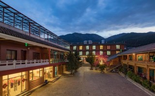 泸沽湖附近酒店怎么选？预订要注意什么？