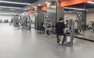 西客站附近健身房哪里找？