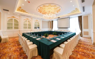 滨海园区金石酒店怎么预订最优惠？