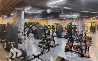 迈动健身俱乐部办卡费用是多少？