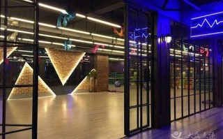 英豪斯健身工厂电话是多少？