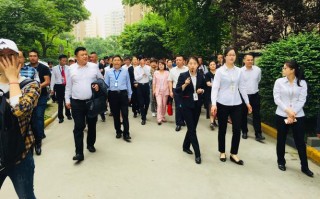 物业协会参观小区，为学经验还是找问题？