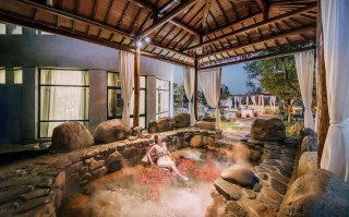 湖州石马湾漂流酒店怎么预订？