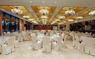 福州荣誉酒店婚宴怎么预订最优惠？