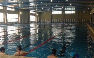 河北省直职工健身中心有何特色服务？