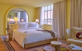 品牌酒店预订英文客服如何高效沟通？