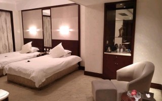 嘉兴西山公园酒店怎么预订最划算？