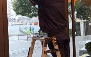 物业人jingshen，如何守护社区温度？