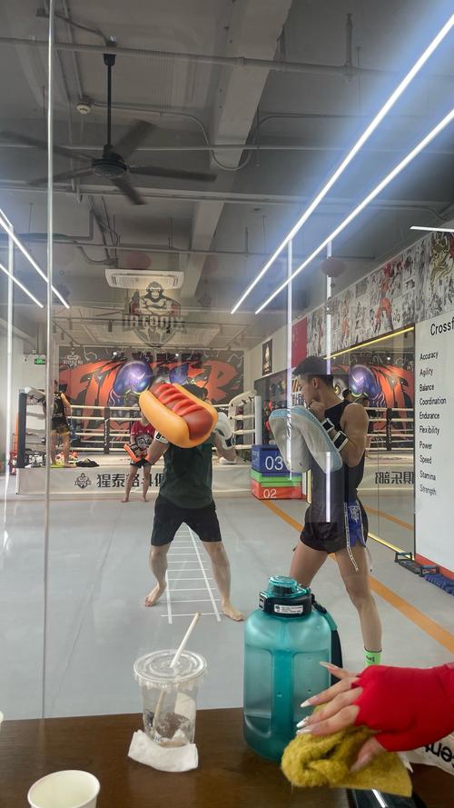 Power散打健身中心，如何高效练出散打力与健身形？-第2张图片-德高鼎泰便民中心