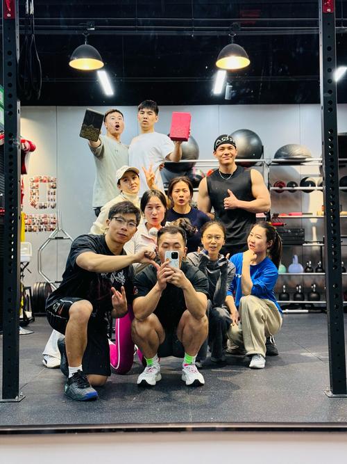 12小时健身极限挑战,身体能承受吗?-第2张图片-德高鼎泰便民中心 12小时健身极限挑战,身体能承受吗?-第2张图片-德高鼎泰便民中心