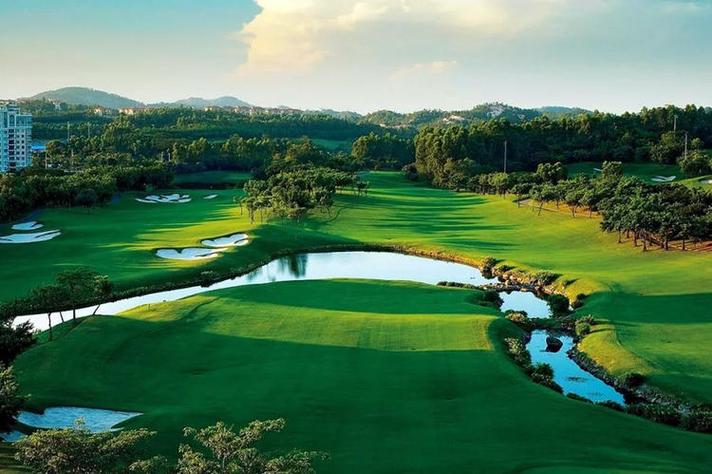 中山长江高尔夫酒店怎么预订？-第3张图片-德高鼎泰便民中心