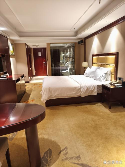 乌鲁木齐华瑞大酒店预订怎么订?-第1张图片-德高鼎泰便民中心 乌鲁木齐华瑞大酒店预订怎么订?-第1张图片-德高鼎泰便民中心