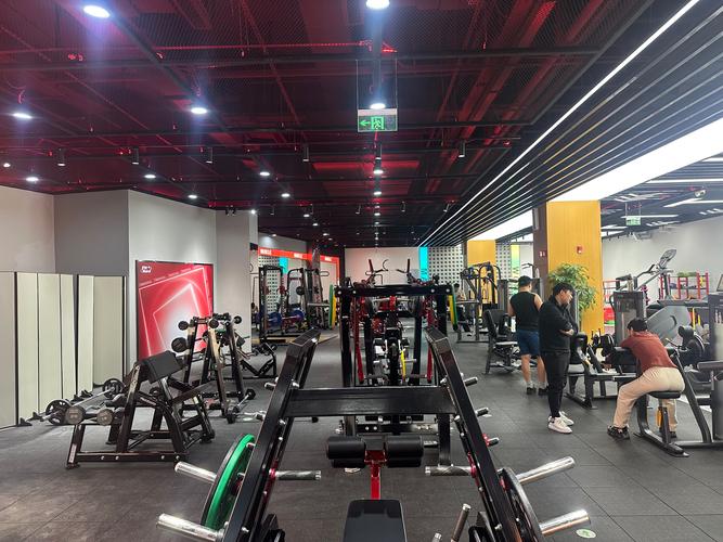 宝力豪健身俱乐部 团购-第1张图片-德高鼎泰便民中心 宝力豪健身俱乐部 团购-第1张图片-德高鼎泰便民中心