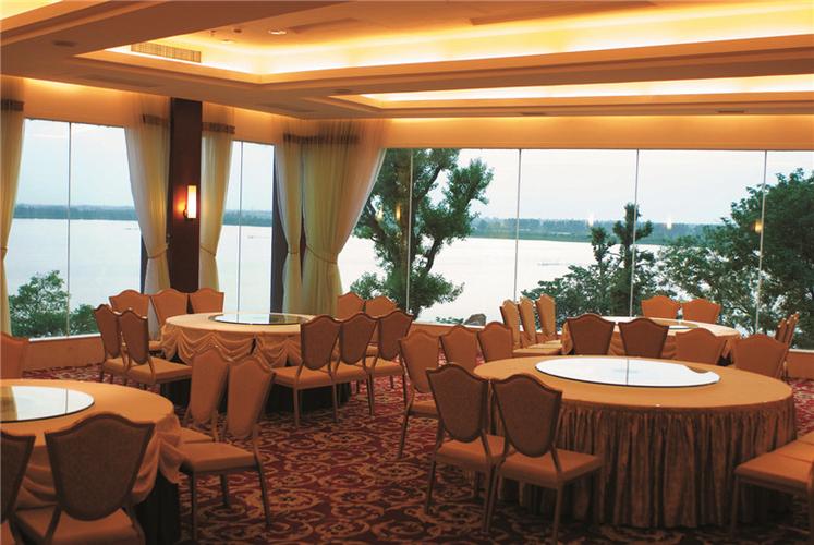 钟祥莫愁湖国际酒店预订怎么选最划算?-第1张图片-德高鼎泰便民中心 钟祥莫愁湖国际酒店预订怎么选最划算?-第1张图片-德高鼎泰便民中心