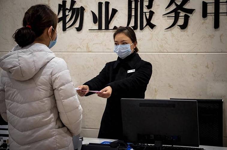 物业公司职业如何提升服务与管理效能?-第1张图片-德高鼎泰便民中心 物业公司职业如何提升服务与管理效能?-第1张图片-德高鼎泰便民中心