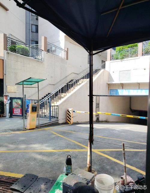 昆山无物业小区，物业管理由谁负责？-第2张图片-德高鼎泰便民中心