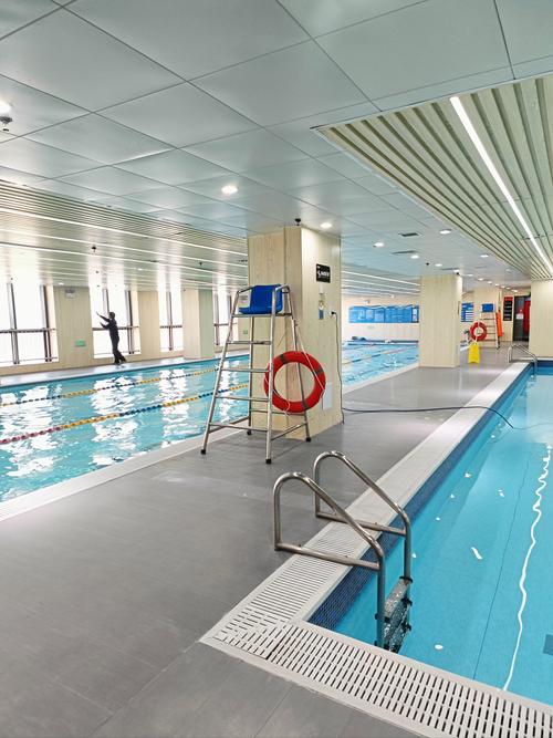 湖州全民健身中心游泳馆-第2张图片-德高鼎泰便民中心