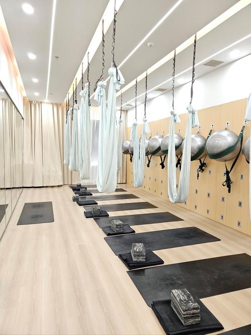 武汉空中瑜伽健身会所-第2张图片-德高鼎泰便民中心 武汉空中瑜伽健身会所-第2张图片-德高鼎泰便民中心