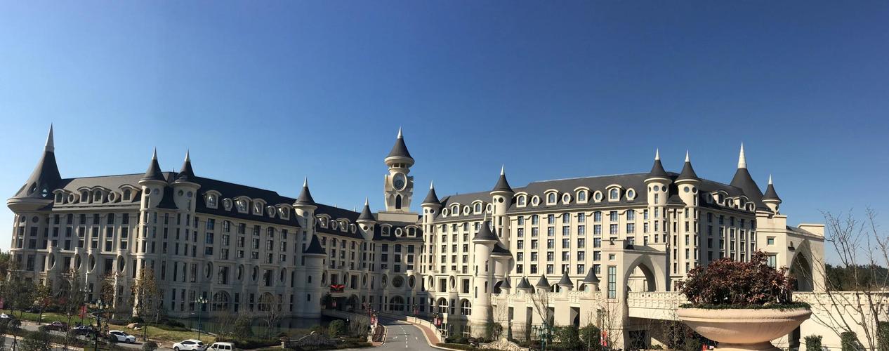 kitty城堡酒店怎么预订?-第1张图片-德高鼎泰便民中心 kitty城堡酒店怎么预订?-第1张图片-德高鼎泰便民中心