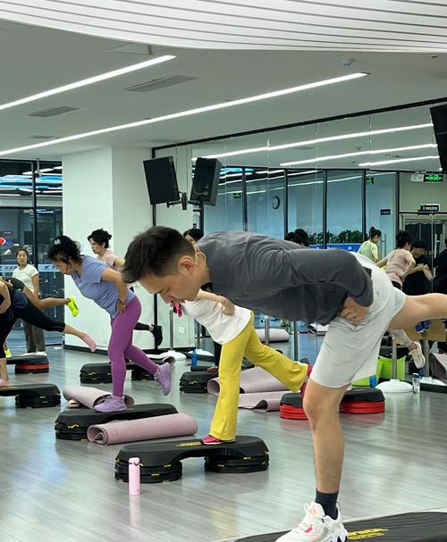 英派斯健身俱乐部活动有什么亮点?-第1张图片-德高鼎泰便民中心 英派斯健身俱乐部活动有什么亮点?-第1张图片-德高鼎泰便民中心