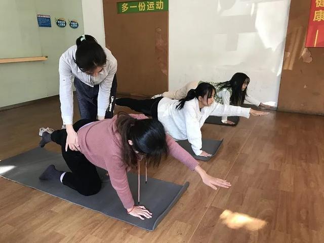 杨浦瑜伽舞蹈健身，如何选到适合自己的？-第3张图片-德高鼎泰便民中心