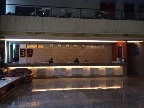 龙门江湾大酒店预订电话是多少?-第1张图片-德高鼎泰便民中心 龙门江湾大酒店预订电话是多少?-第1张图片-德高鼎泰便民中心