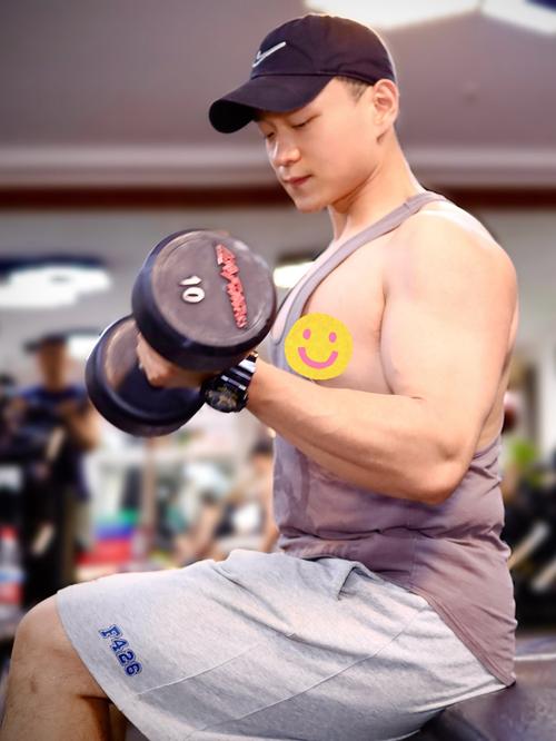 左轮健身教练，专业度如何保障？-第3张图片-德高鼎泰便民中心