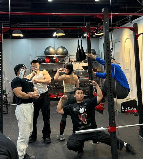 左轮健身教练,专业度如何保障?-第1张图片-德高鼎泰便民中心 左轮健身教练,专业度如何保障?-第1张图片-德高鼎泰便民中心