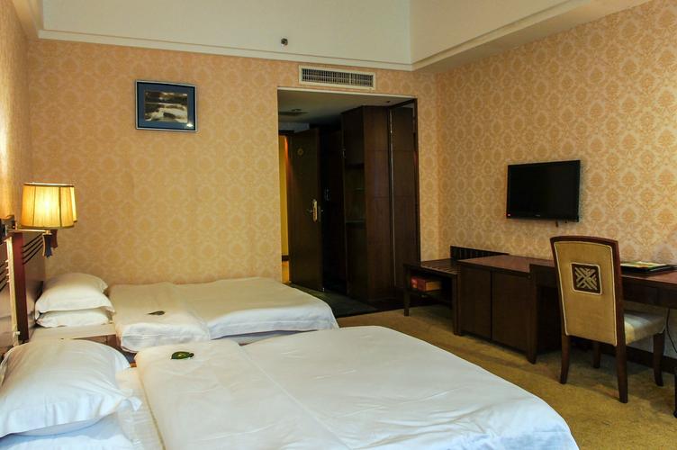 河源滨江金利大酒店怎么预订最优惠？-第1张图片-德高鼎泰便民中心