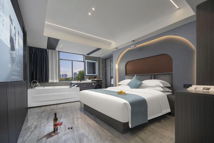 湘江世纪城附近酒店怎么选最划算？-第3张图片-德高鼎泰便民中心