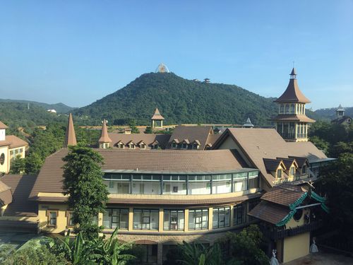 东部华侨城附近哪家酒店性价比高？-第2张图片-德高鼎泰便民中心