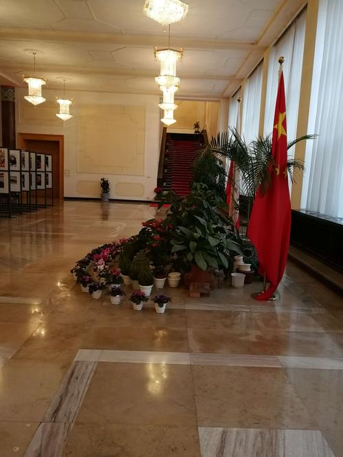 波兰上海大使馆酒店预订怎么操作？-第3张图片-德高鼎泰便民中心