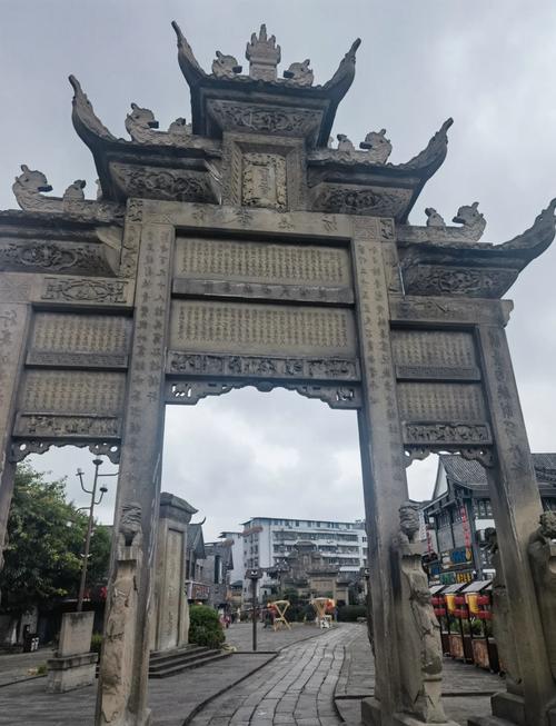 内江假日滨江酒店怎么预订最划算?-第1张图片-德高鼎泰便民中心 内江假日滨江酒店怎么预订最划算?-第1张图片-德高鼎泰便民中心