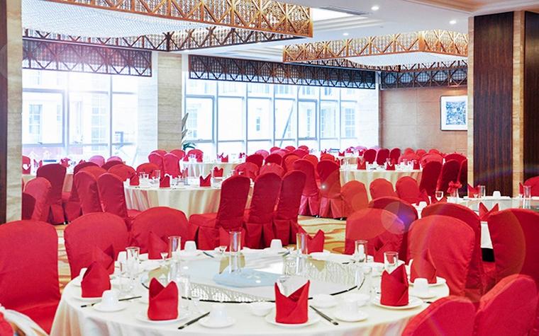 西部射洪婚庆酒店怎么选？预订要注意啥？-第2张图片-德高鼎泰便民中心