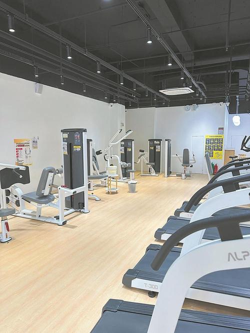 24小时健身房体验如何？值得办卡吗？-第1张图片-德高鼎泰便民中心