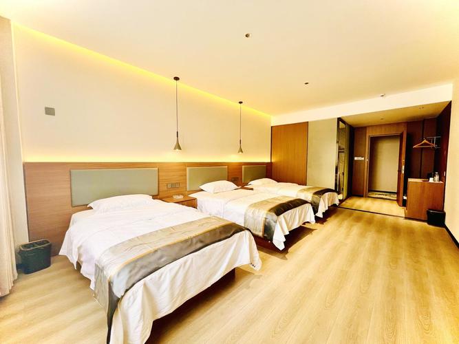 杭州莲花渔港酒店怎么预订最优惠?-第1张图片-德高鼎泰便民中心 杭州莲花渔港酒店怎么预订最优惠?-第1张图片-德高鼎泰便民中心