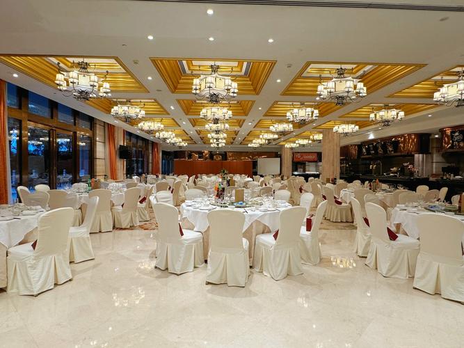 福州荣誉酒店婚宴怎么预订最优惠?-第1张图片-德高鼎泰便民中心 福州荣誉酒店婚宴怎么预订最优惠?-第1张图片-德高鼎泰便民中心