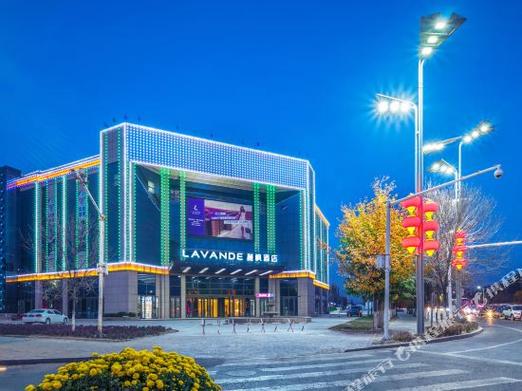 伊宁机场附近酒店怎么选?-第2张图片-德高鼎泰便民中心 伊宁机场附近酒店怎么选?-第2张图片-德高鼎泰便民中心