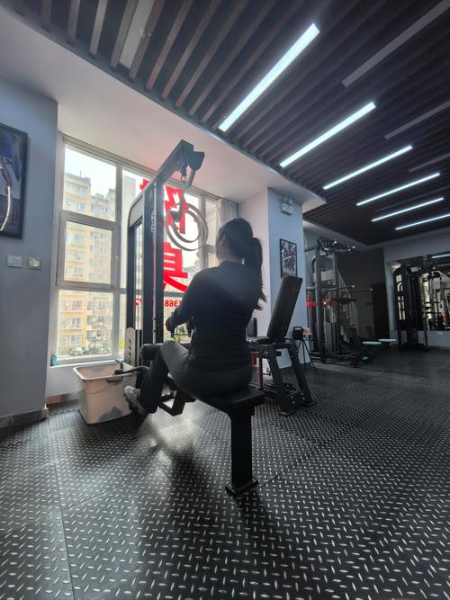 公益西桥附近健身房哪家好？-第1张图片-德高鼎泰便民中心