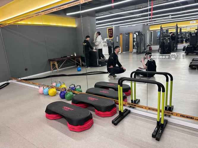 成都欢乐谷附近健身房哪家好？-第3张图片-德高鼎泰便民中心