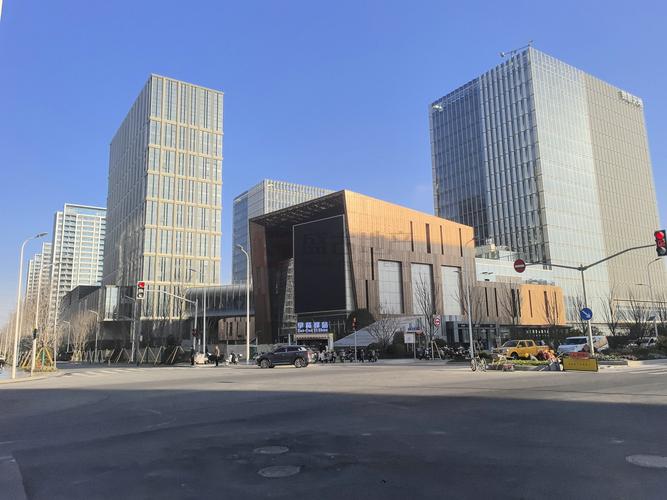 陆家嘴物业管理的小区有何独特优势？-第3张图片-德高鼎泰便民中心