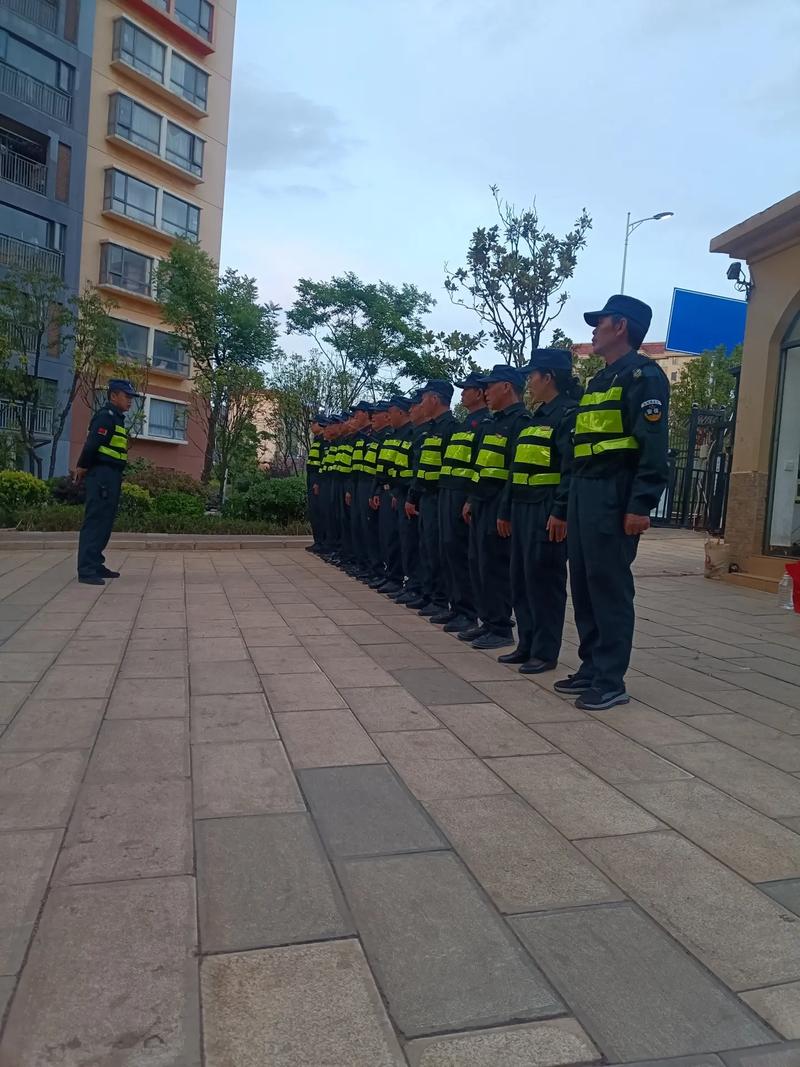 物业保安如何有效管理外来人员？-第3张图片-德高鼎泰便民中心