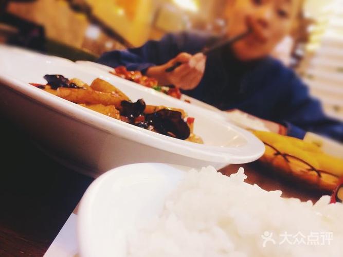 怀化至尊嘉禾酒店怎么预订最划算?-第2张图片-德高鼎泰便民中心 怀化至尊嘉禾酒店怎么预订最划算?-第2张图片-德高鼎泰便民中心