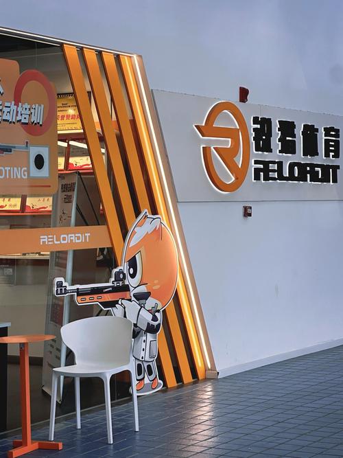 红10健身工作室官网有何特色？-第3张图片-德高鼎泰便民中心