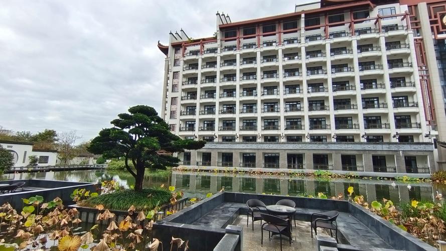 婺源广场附近酒店怎么选？-第1张图片-德高鼎泰便民中心