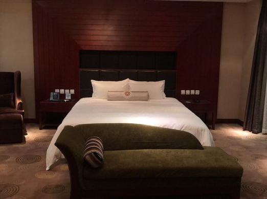 浙江临海华侨酒店怎么预订最优惠？-第3张图片-德高鼎泰便民中心