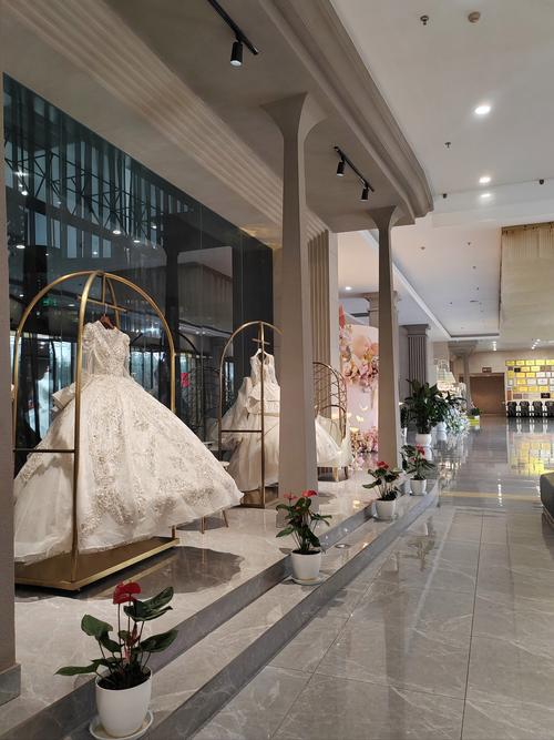 云南豪华婚礼酒店怎么选？预订要注意啥？-第1张图片-德高鼎泰便民中心